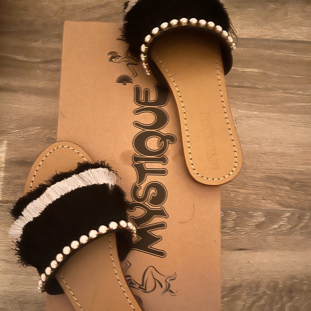 MySTIQUE sandals BNWT NWT size 6